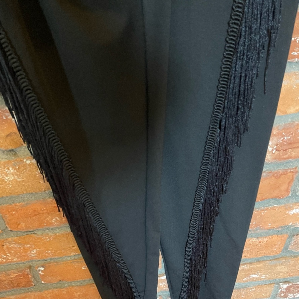 Fringe leg pants